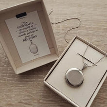 Cargar imagen en el visor de la galería, Relicario con Fotos personalizadas SILVER
