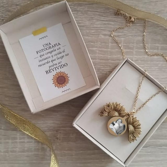 Relicario girasol con Foto personalizada GOLDEN SUNFLOWER — Collar personalizado | GGIFT