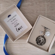 Cargar imagen en el visor de la galería, FOTOGRABADO MASCOTA COOL
