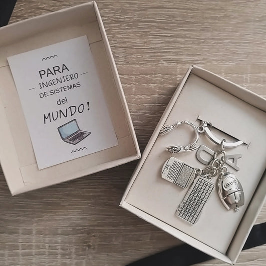 SUPER SISTEM ENGINEER — Llavero personalizado | GGIFT
