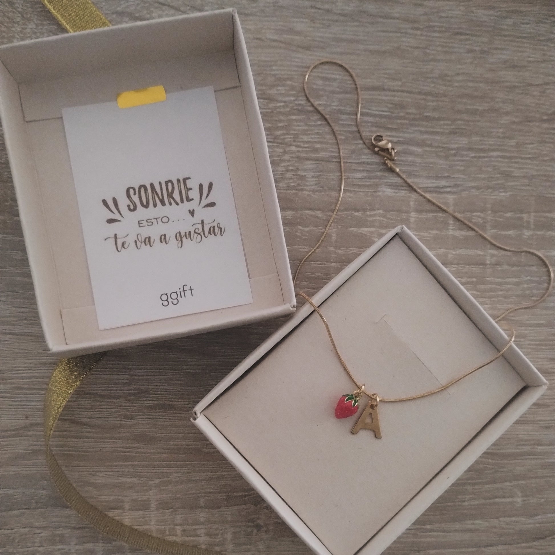 Collar Fresa LITTLE STRAWVERRY — Collar personalizado | GGIFT