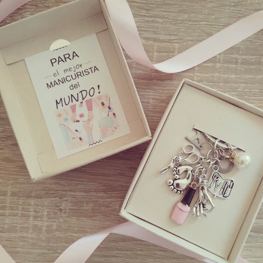 CHIC NAILS — Llavero personalizado | GGIFT