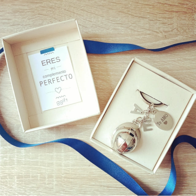 ENGINEER CASCO Y PLACA TE AMO — Llavero personalizado | GGIFT