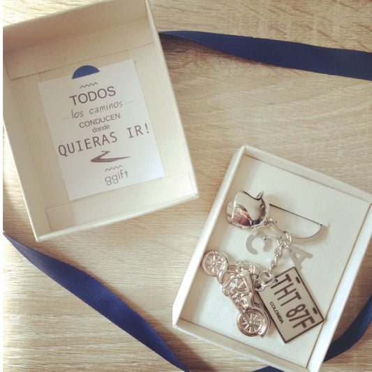 PLACA CON DUO HOT — Llavero personalizado | GGIFT