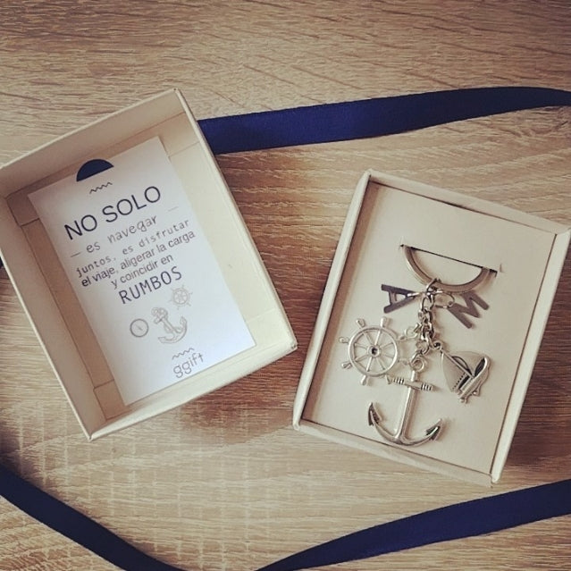 ASTORIA — Llavero personalizado | GGIFT