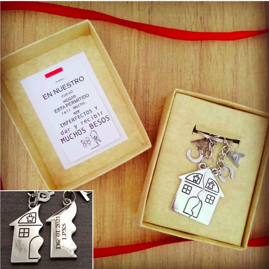 Llavero Casa para parejas SILVER HOUSE (INCLUYE 2 LETRAS EN CADA LLAVERO Y GRABADO) — Llavero personalizado | GGIFT