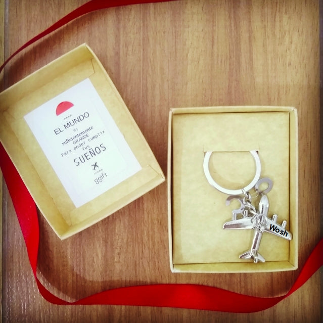 AVIÓN ÉLITE (INCLUYE GRABADO) — Llavero personalizado | GGIFT