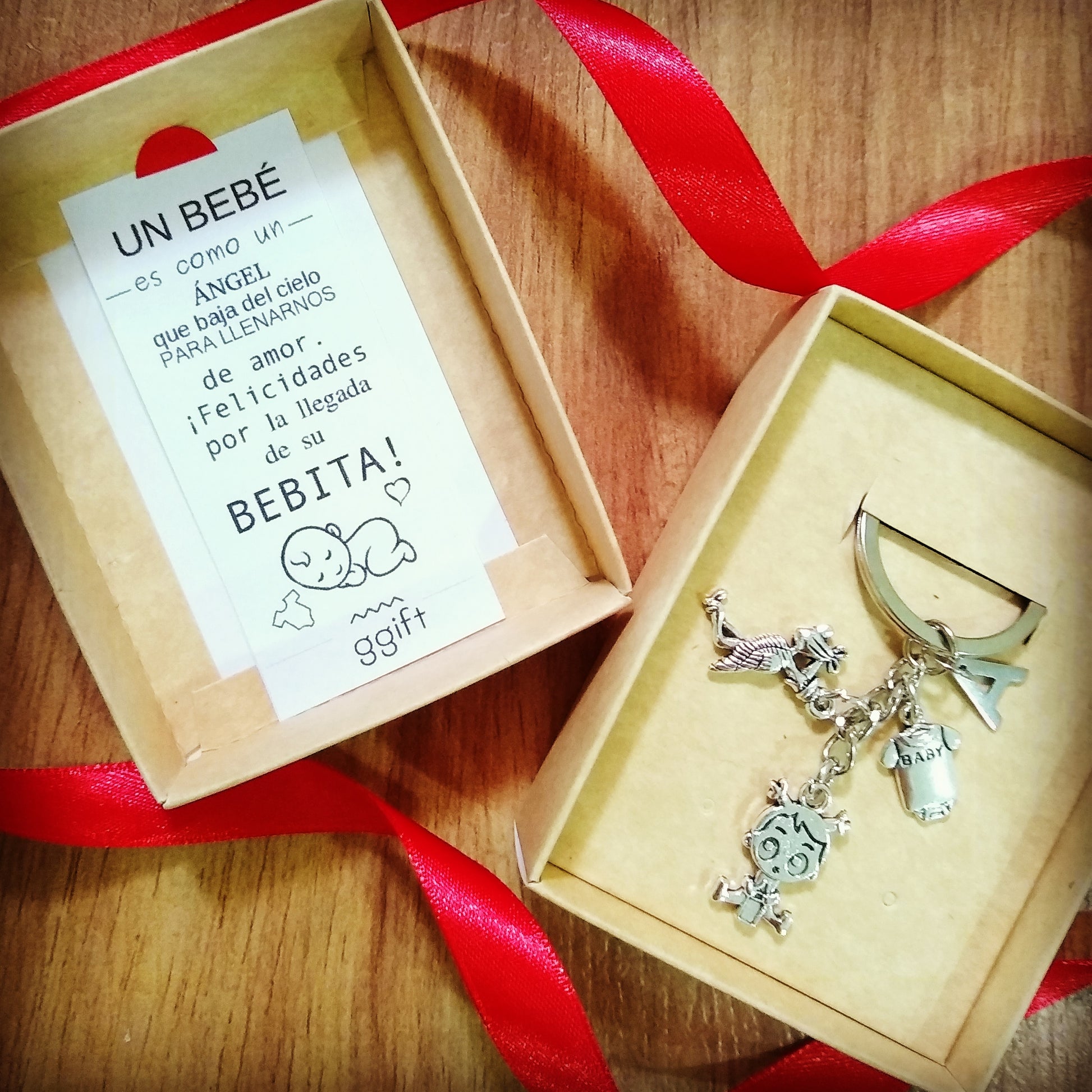 NACIMIENTO GIRL — Llavero personalizado | GGIFT